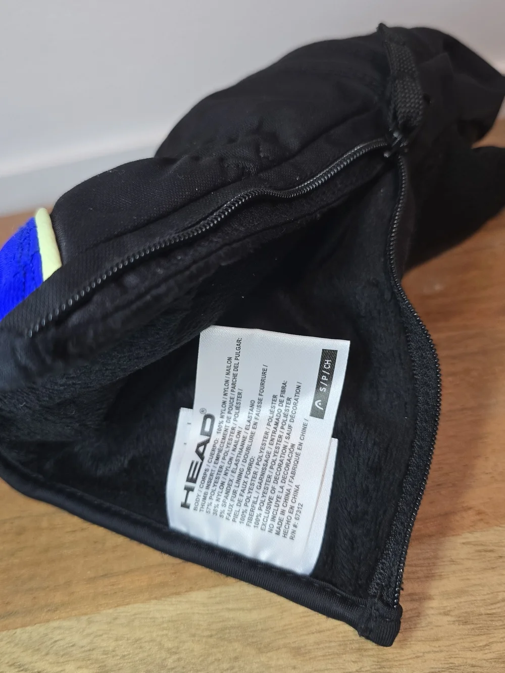 Black Fleece-Lined Water Proof Winter Gloves Easy On With Side Zipper Xsmall